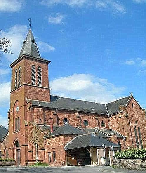 SAINT CHRISTOPHE, UN VILLAGE TRADITIONNEL TOUT EN VITALITE